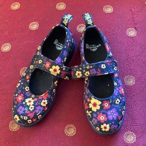 NWOT Doc Martens Mary Janes Girls size 1